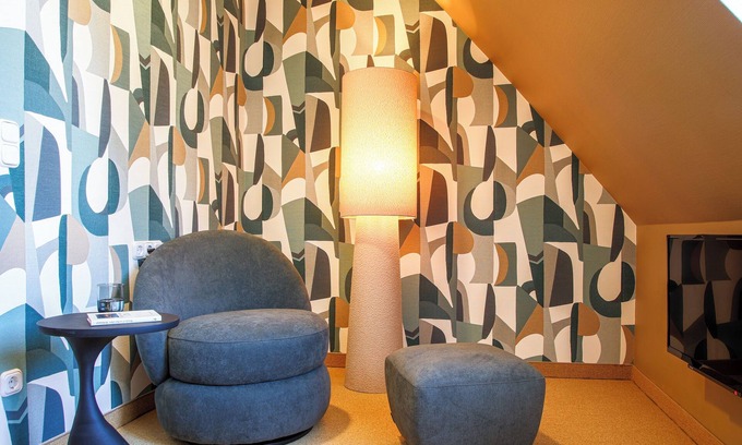 Thierhaupten House | Schweifgiebelhaus Thierhaupten- Monastery residence on the Lech Cycle Path