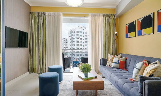 La Arboleda Apartment | SD 1BR Luxury Sunshine Apt 4 + Bonus