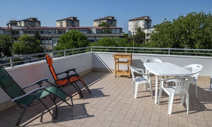 Senigallia Apartment | SE027 - Senigallia, large four-room apartment with terrace