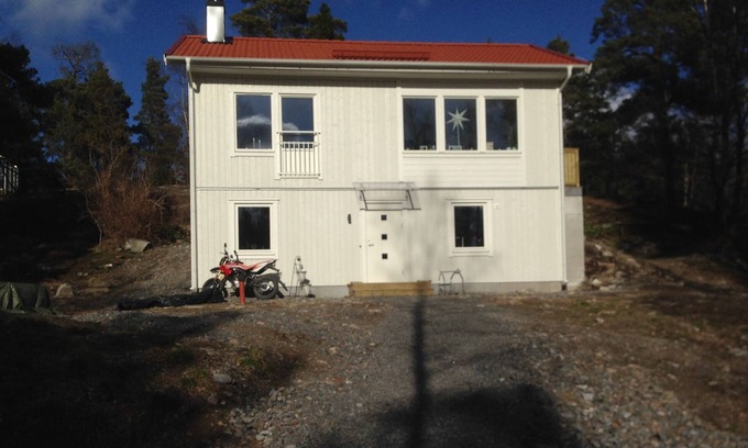 Gashaga Villa | Sea-close sutter meadow house 108 sqm in a south facing position, protected plot 2450 sqm