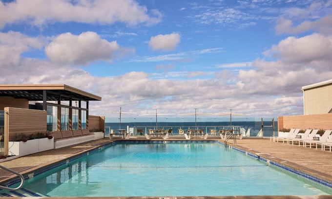 Silver Beach Hotel | Sea Crest Beach Resort