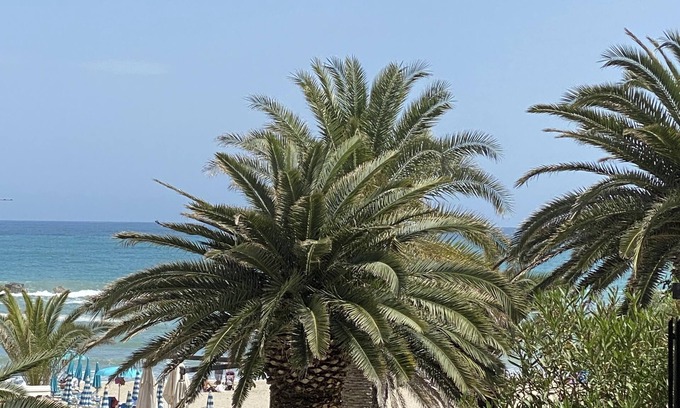 Porto d'Ascoli Apartment | Sea Front Apartment