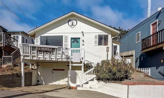 Dillon Beach House | Sea House Dillon Beach - 2 Bed, 1 Bath - 5 Minute Walk To Beach