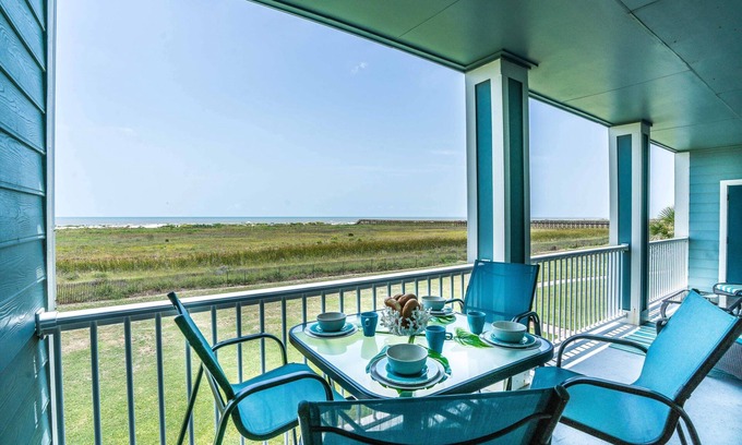 Red Fish Cove Condo | Sea Pointe- The Perfect Beachfront Destination - Brand New Elevator