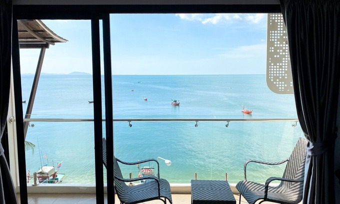 Saen Suk House | Sea Sand Trees