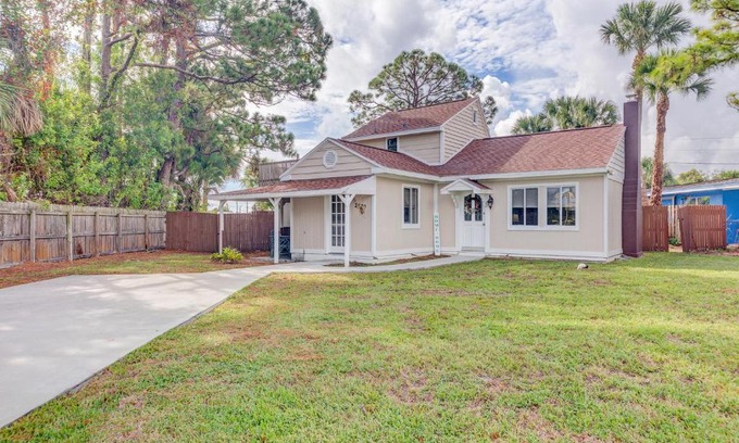 Interchange Square House | Sea You Later