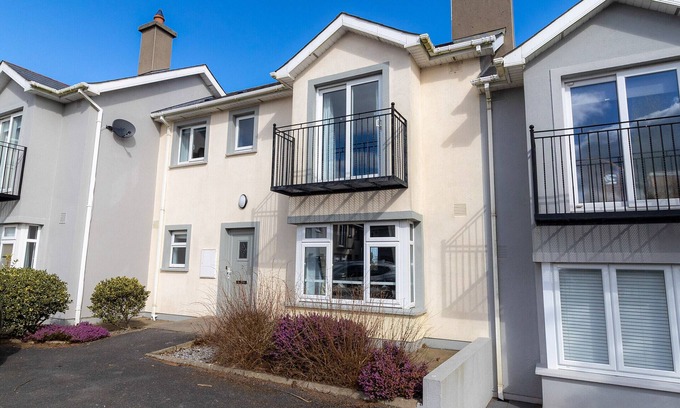 Dunmore East Ski Chalet | Seacliff Holiday Home No. 2