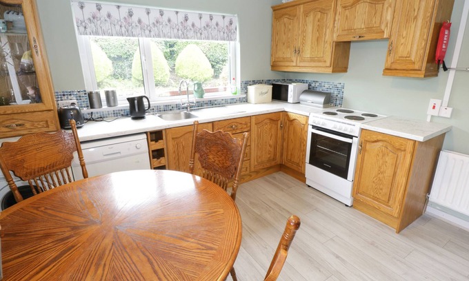 Glenisland Cottage | Sean Bhaile