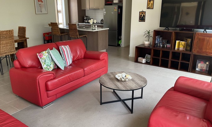 St Leonards House | Searenity only 750 m to the beach, pet friendly