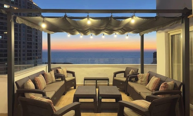 San Stifano Apartment | Seaview Rooftop in San Stefano