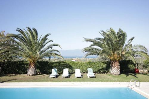 Burhaniye Apartment | Secluded 3BR Modern Villa w Private Pool and Views