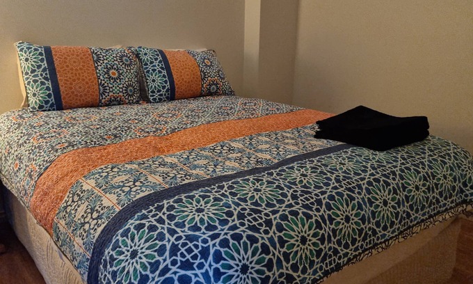 Yackandandah House | Secluded farm stay with amazing views