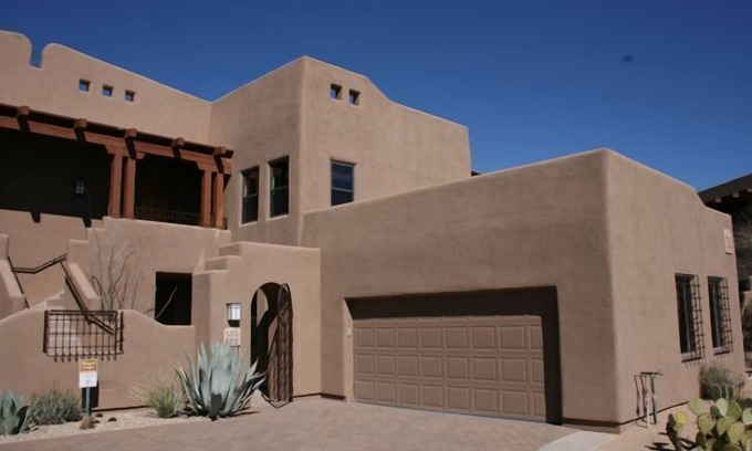 Carefree House | Secluded Moutain View Townhome + Foothills + Extended stays + Family sized +Golf