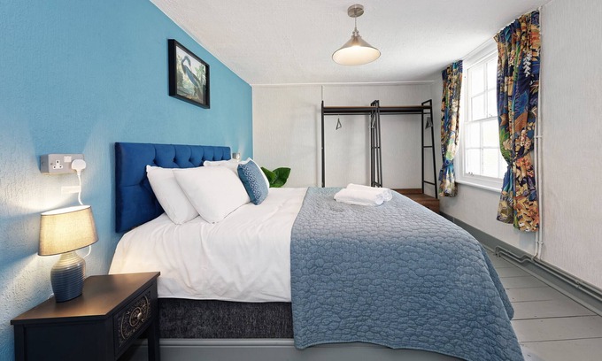 Margate Old Town Apartment | Second Nest Margate Northern Belle