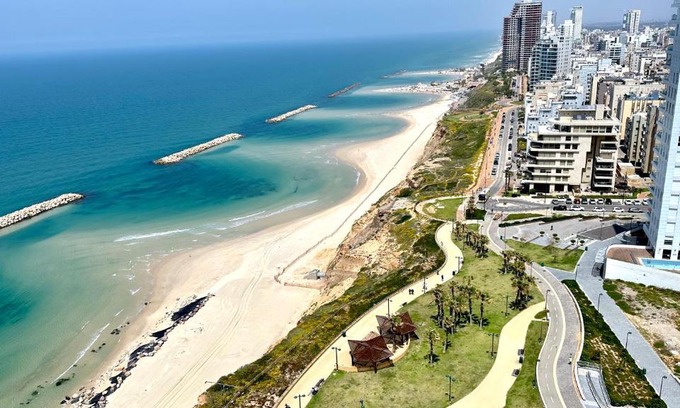 Netanya Apartment | See view studio near beach