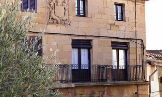 Larraga Cottage | Self catering El Carolino for 10 people