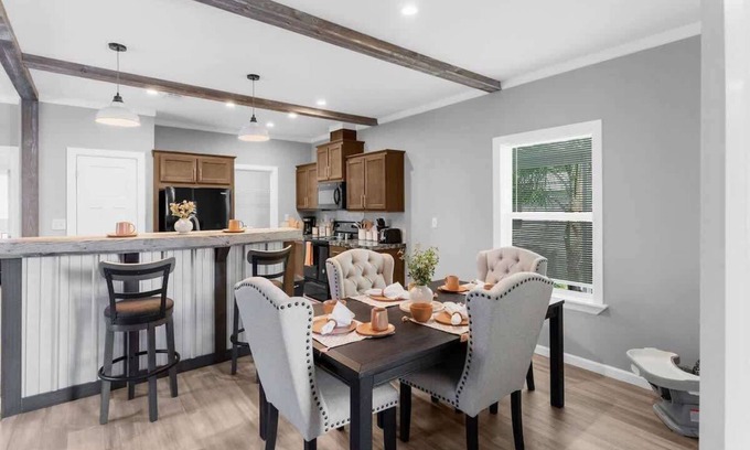 Dade City House | 🌴 Serene Dade City Escape | Cozy Comfort Meets Resort-Style Living!