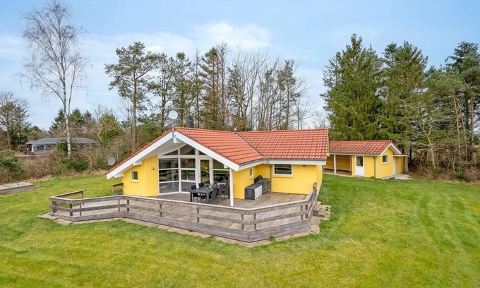 Hojslev House | "Sesto" - 300m to the fjord by Interhome