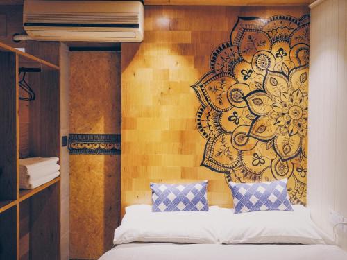 Downtown Shanghai Apartment | Shanghai Hills & Gefii Mandala close to Jing'an Temple