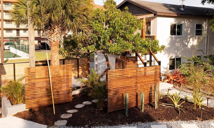 Valencia Apartment | Shares View Luxury Apt