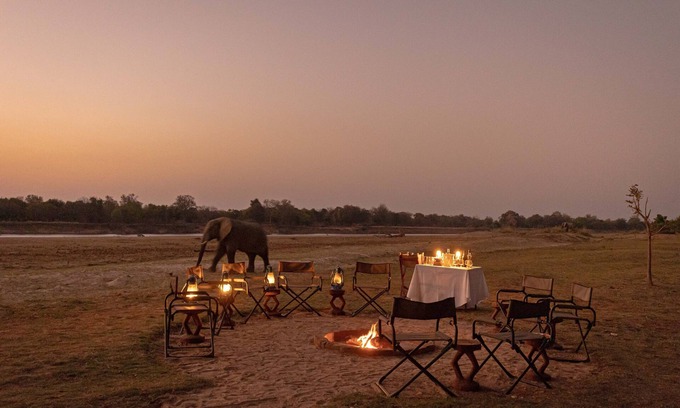 South Luangwa National Park Cabin | Shawa Luangwa Camp