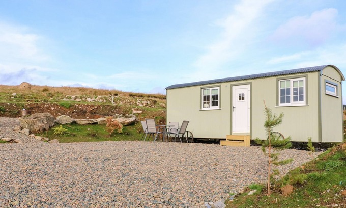 Omagh Cottage | SHEPHERDS RETREAT GLENLARK in Greencastle, County Tyrone