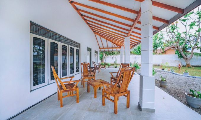 Kathaluwa House | Shinestar Villa Mirissa Sri Lanka – 3 Bedroom Retreat -Walk to Beach