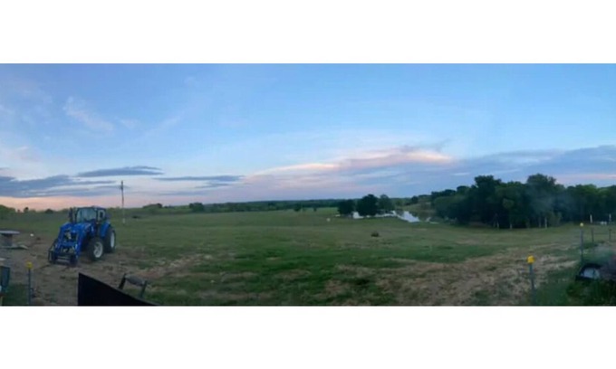 Moody House | Shophouse with a View - A QUIET Taste of Country Living