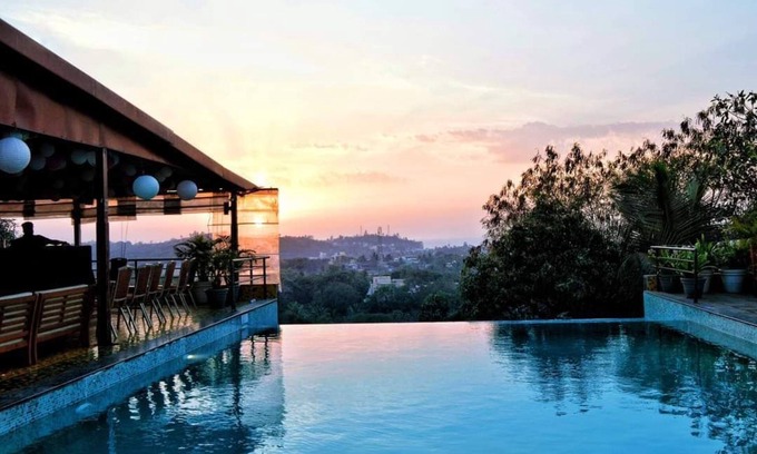 Uttan Hotel | Silverador Resort Club