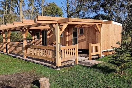 Zuidoostbeemster Ski Chalet | Silvers Run