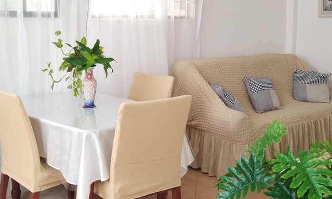 St. George's Apartment | Simple Living: Live Like A Local