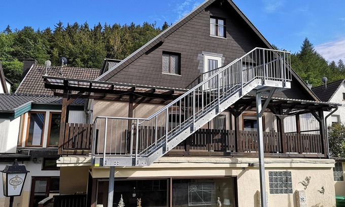 Steinfeld House | Single room shower/WC - Urfterhof Hotel