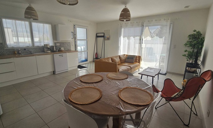 Saint-Pol-de-Leon House | Single-storey house, close to town center and bus station.