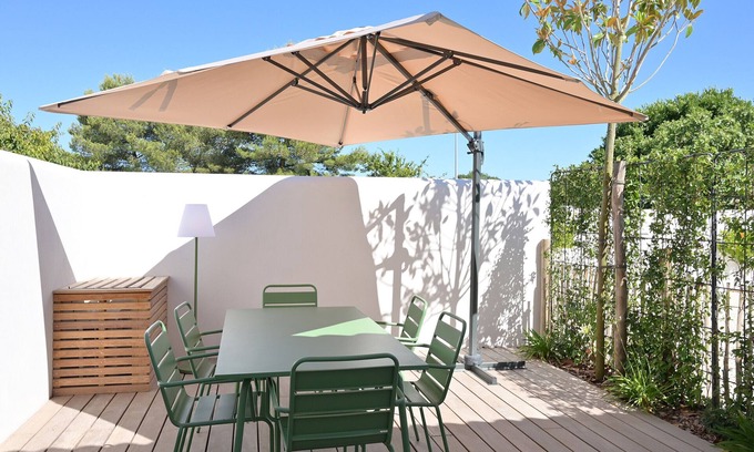 Saint Vivien House | Single-storey house with parking and air conditioning in Saint-Vivien