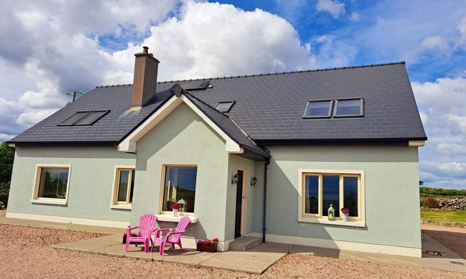 Spiddal Ski Chalet | Sioscadh na Mara, Spiddal