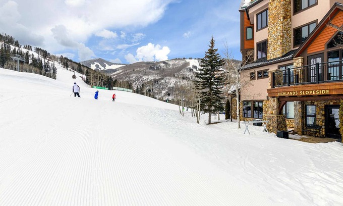Highlands Townhomes Condo | Ski-In & Out Your Doorstep! Pool/Hot Tub, Great Village Access!