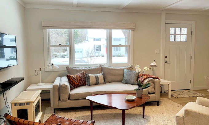 Great Barrington House | Ski Season Rental!