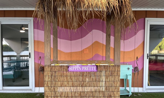 Marion House | Skip the City- Bachelorette Lake House in So ILL!