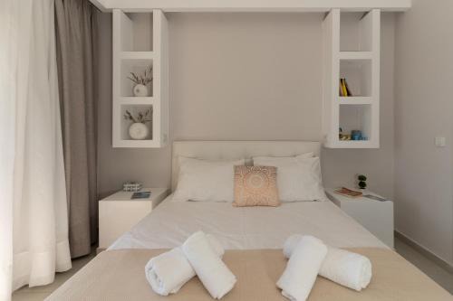 Tsilivi Apartment | SkyBlue Horizon Studio 3