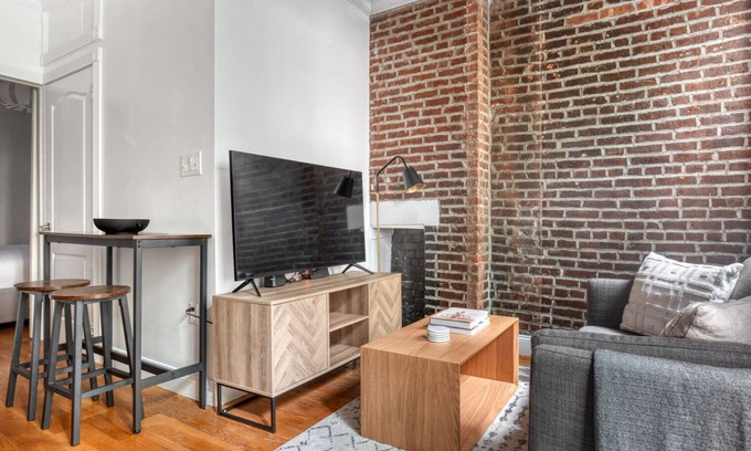 Nolita Apartment | Sleek Nolita 1BR w/W/D, nr SoHo, by Blueground