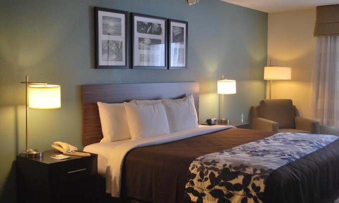 Clintwood Hotel | Sleep Inn & Suites Clintwood