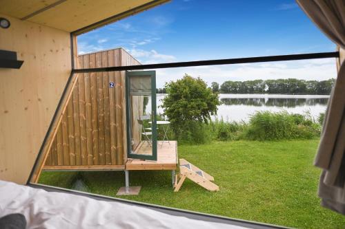 Suderstapel House | Sleep Space 1 - Green Tiny Spot Eider