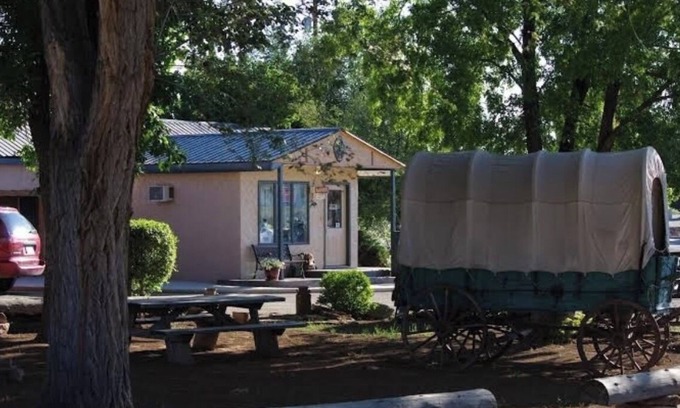 Cortez Hotel | Sleeping Ute Mountain Motel