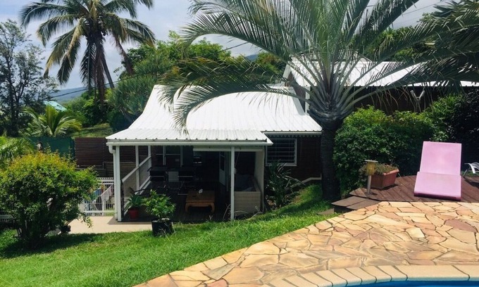 Saint-Leu House | Small house in a tropical garden