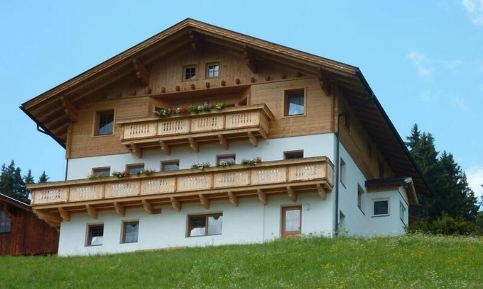 Assling Apartment | Small mountain farm, fantastic mountain panorama, quiet, sunny
