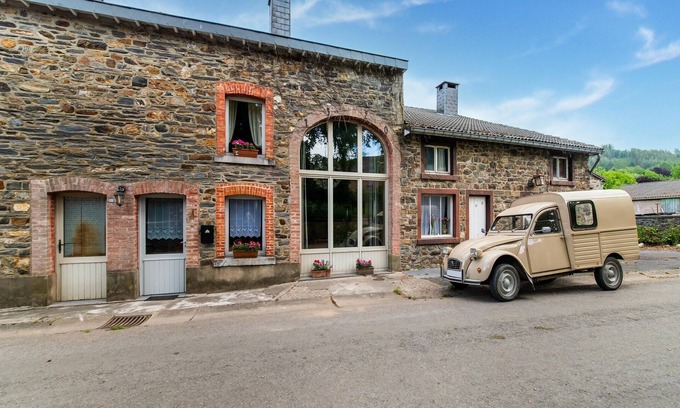 Petit-Thier House | Snug tiny house in Vielsalm with private garden