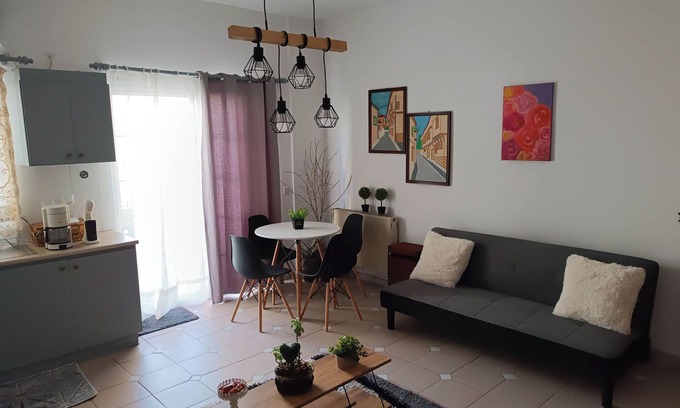 Xanthi Apartment | Sofia-Marina guesthouse