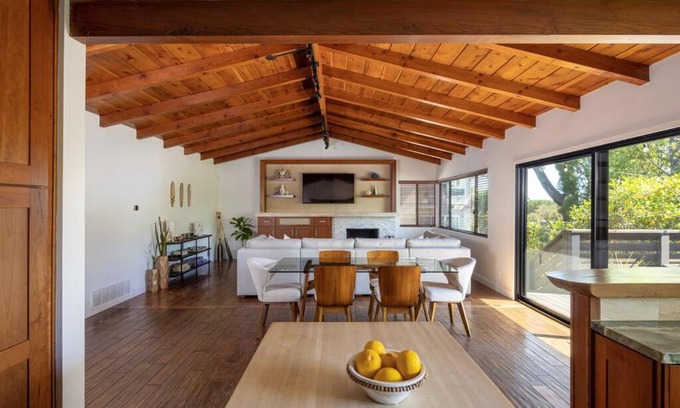 Solana Beach House | Solana Beach House! Minutes to Dog Beach & Cedros