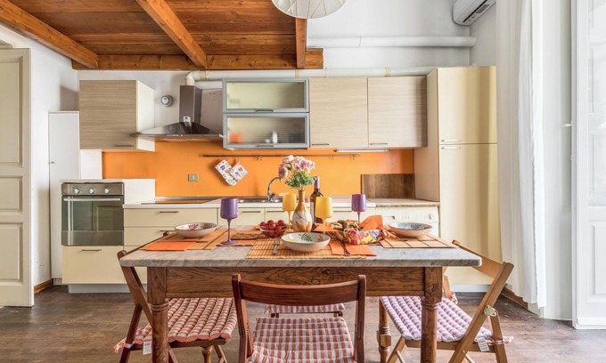 Taranto Apartment | Sole Casa Studio by BarbarHouse