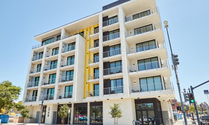 East Village Apartment | Sonder The Leo